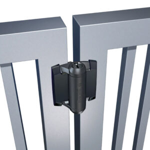 TruClose-self-closing-hinges-on-metal-pool-gate