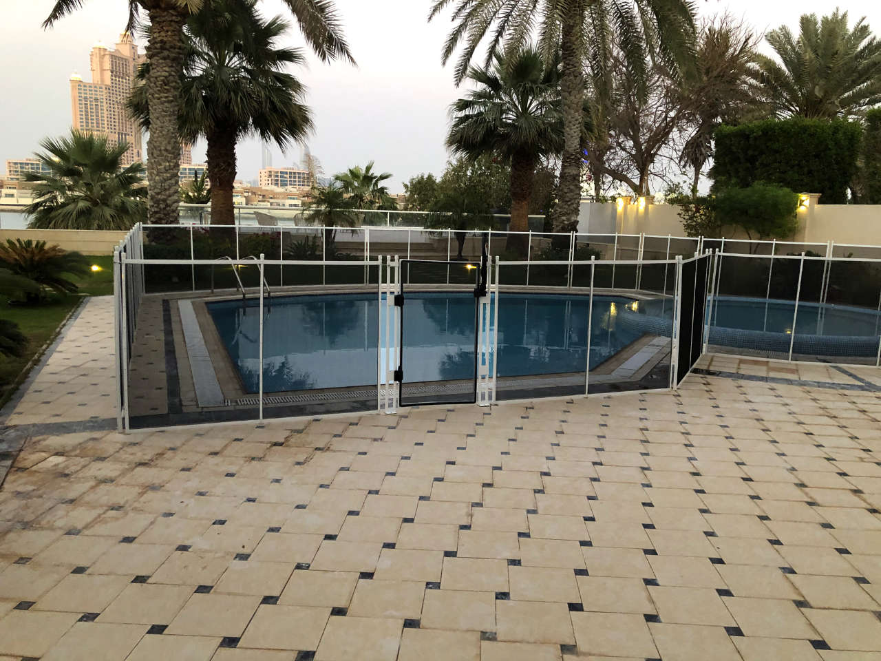 pool-fence-Abu-Dhabi | AMANANET pool child safety fence inAbu Dhabi